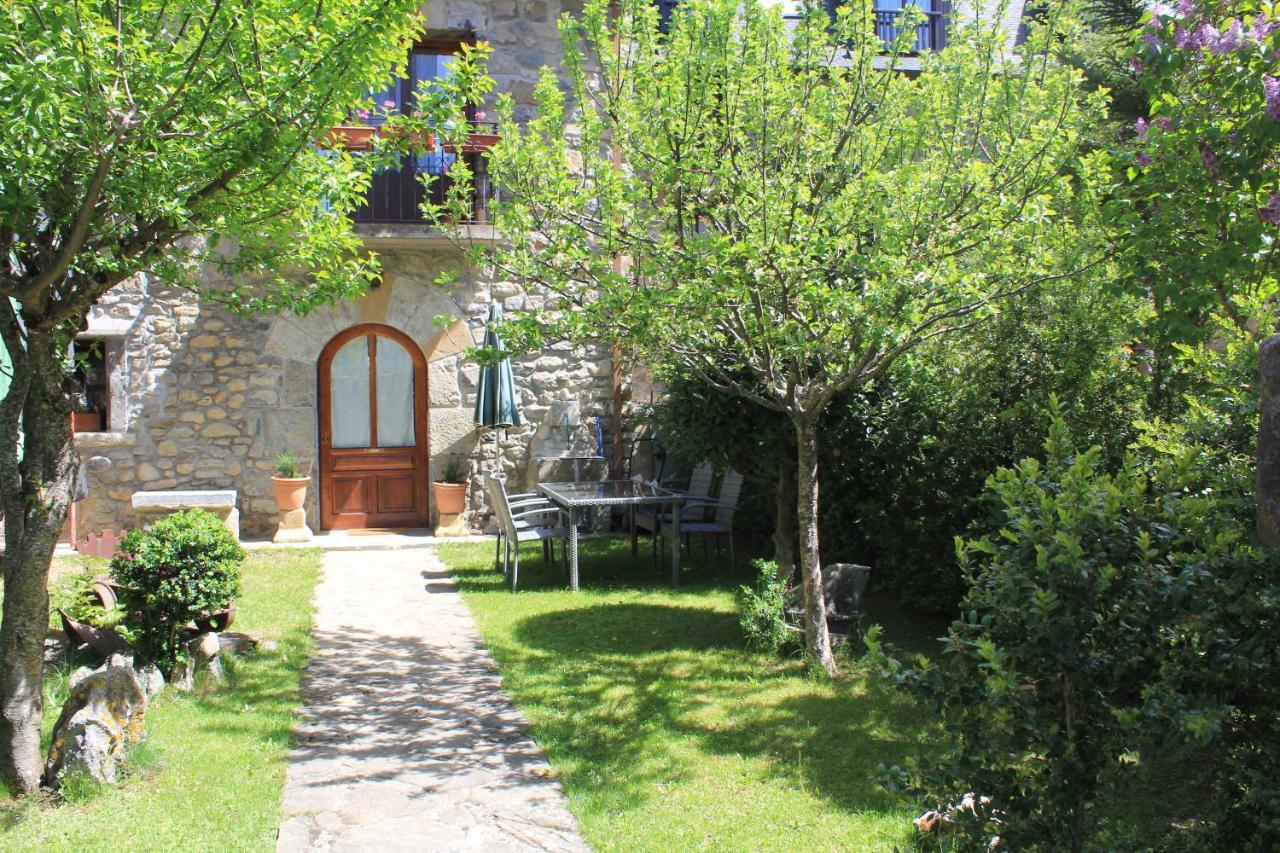 Apartment Con Jardin Casa Mendiluce